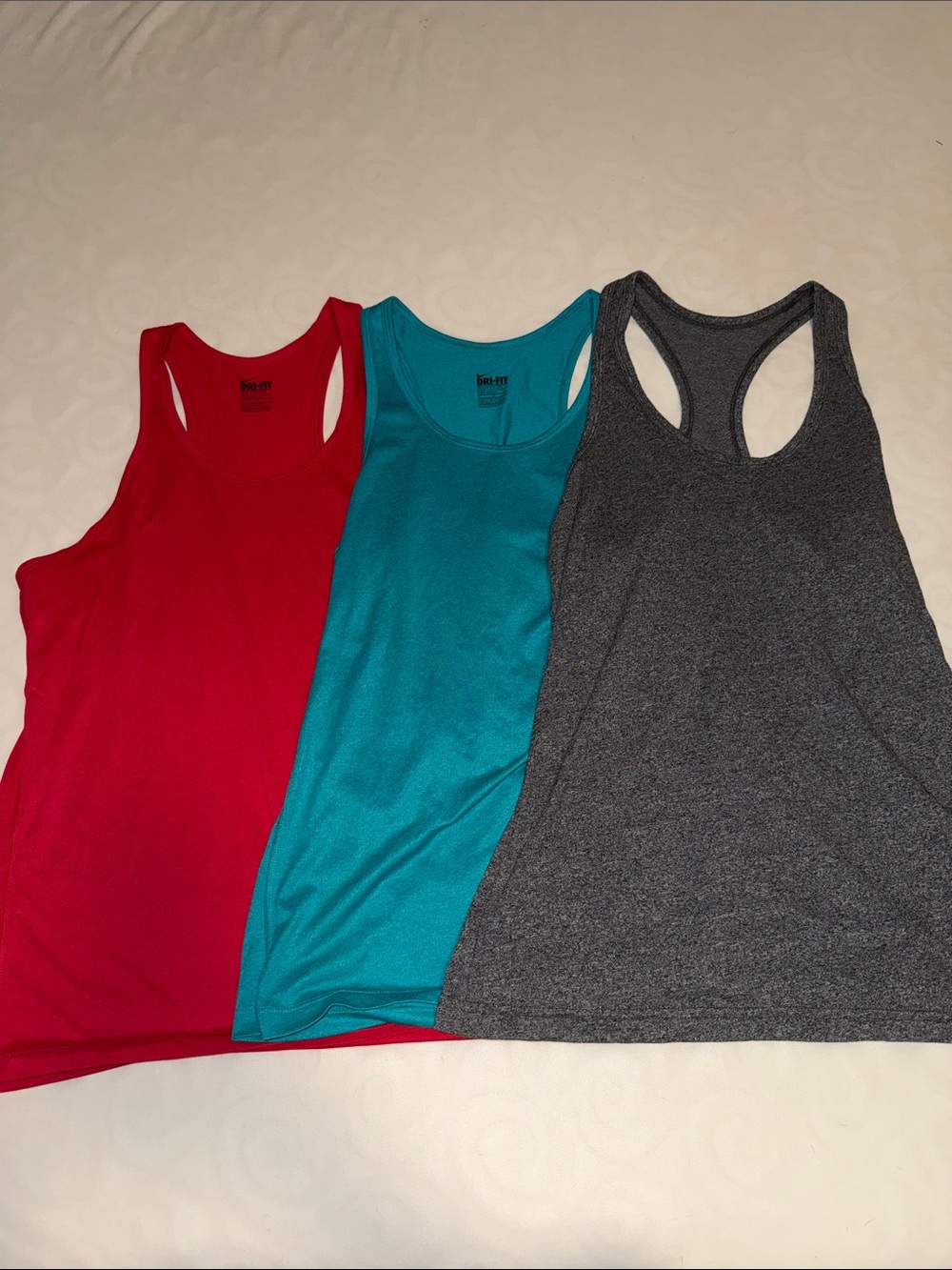 Nike 3 Tank Bundle